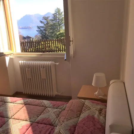 Camilla Apartament *